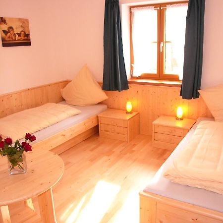 Gaestehaus Weissenbauer Lenggries Luaran gambar