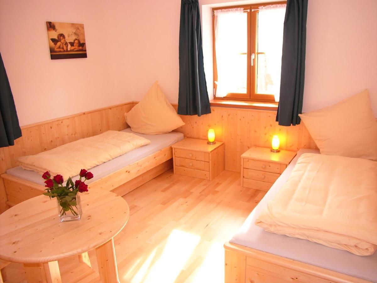 Gaestehaus Weissenbauer Lenggries Luaran gambar